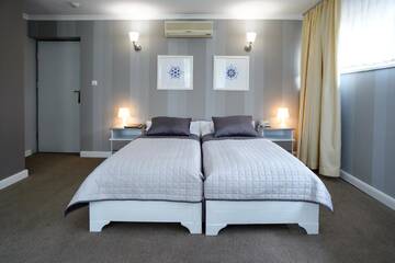 Фото номера Номер-студио Отель Hotel Niedźwiadek г. Вдзыдзе-Кишевске 3